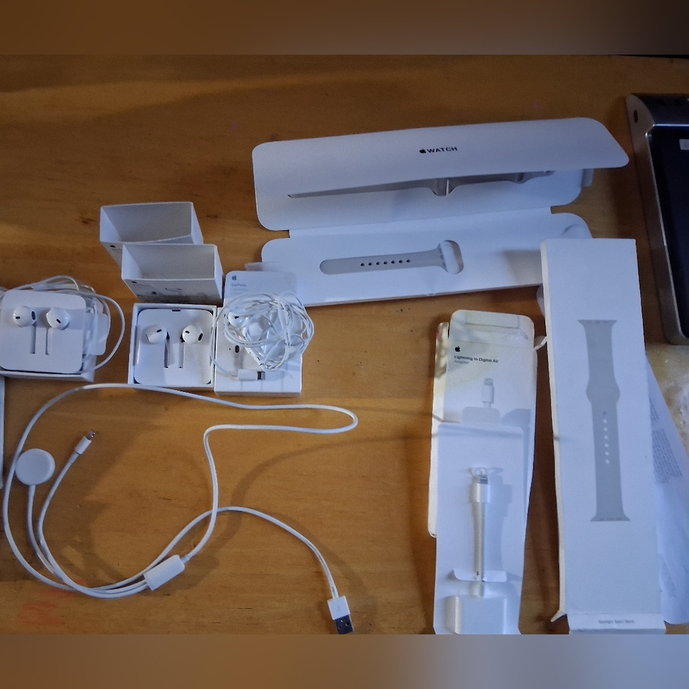 Apple Lot
